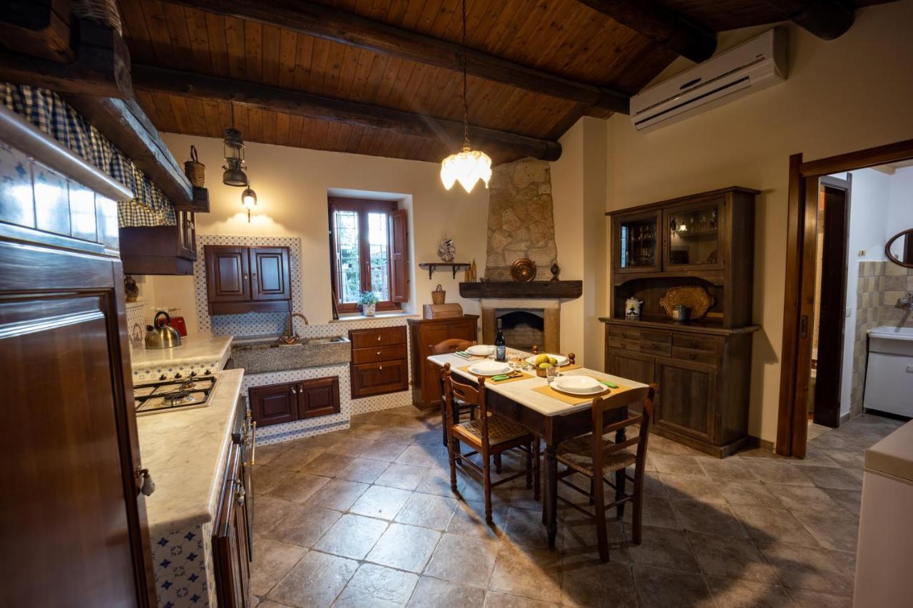 Casale Della Contea Guest House Modica Luaran gambar