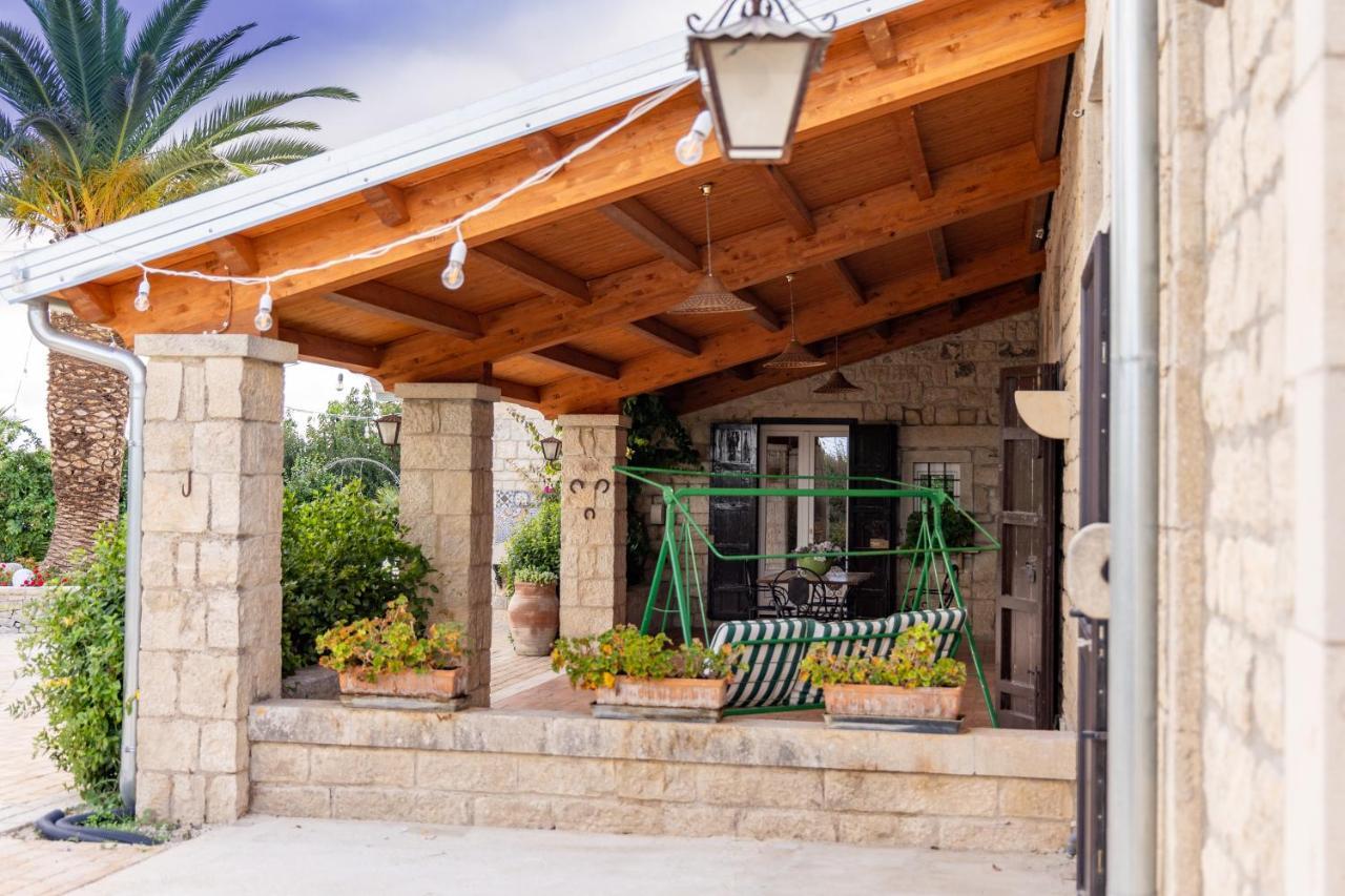 Casale Della Contea Guest House Modica Luaran gambar