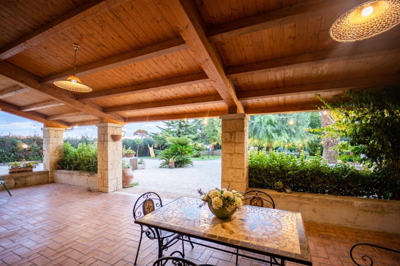Casale Della Contea Guest House Modica Luaran gambar